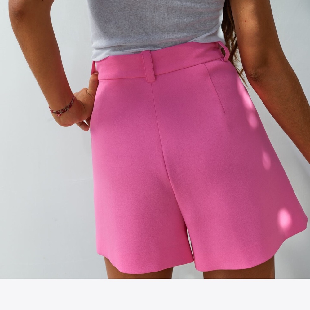 Zara bright pink high Waisted shorts XS - Picture 4 of 8